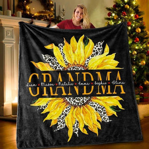 Personalized Grandma Fleece Blanket, Grandma Sunflower Blanket, Gift For Grandma, Family Blanket